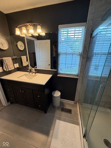 17870 Village Center Drive, Noblesville, IN 46062