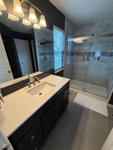 17870 Village Center Drive, Noblesville, IN 46062