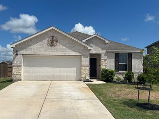 241 Pivot DR, Taylor, TX 76574