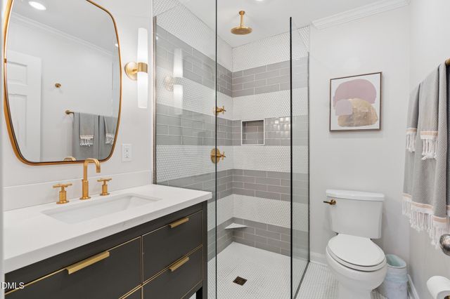 1104 Temple Street, Raleigh, NC 27609