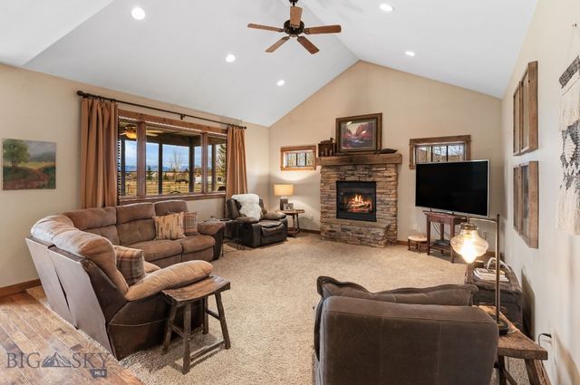 67 Upper Rainbow Road, Bozeman, MT 59718