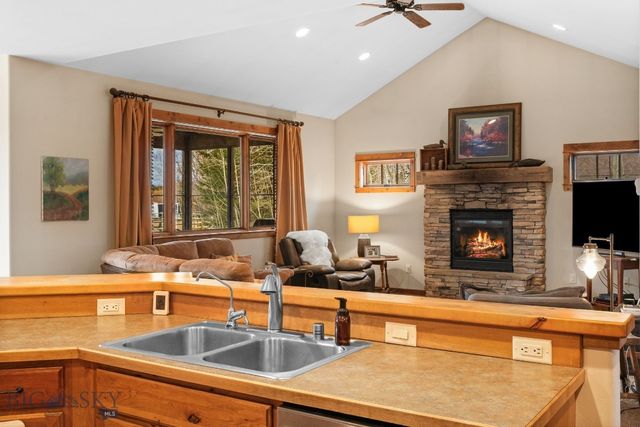 67 Upper Rainbow Road, Bozeman, MT 59718