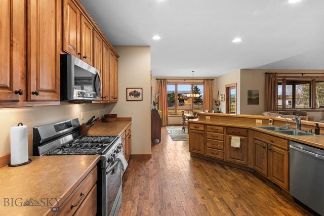 67 Upper Rainbow Road, Bozeman, MT 59718