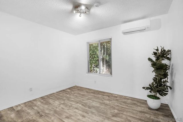 7471 Tooma St Unit B, San Diego, CA 92139