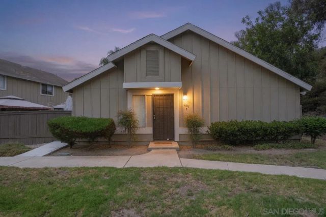 7471 Tooma St Unit B, San Diego, CA 92139