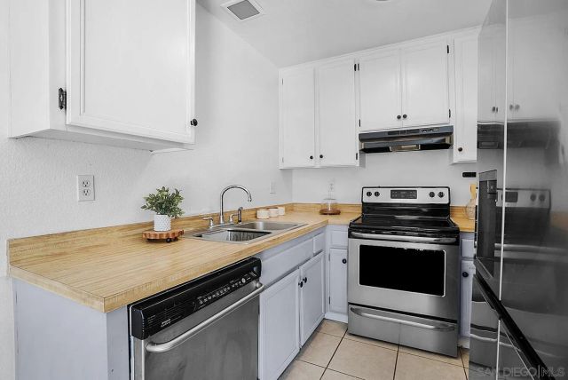 7471 Tooma St Unit B, San Diego, CA 92139
