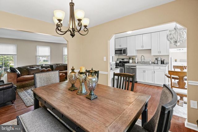 10734 MID SUMMER LN, Columbia, MD 21044