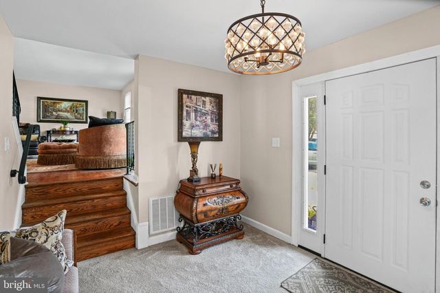 10734 MID SUMMER LN, Columbia, MD 21044