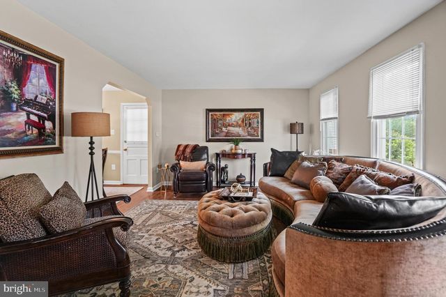 10734 MID SUMMER LN, Columbia, MD 21044
