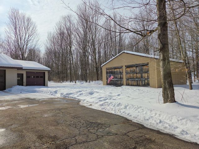 294 Chandler Road, Moira, NY 12957