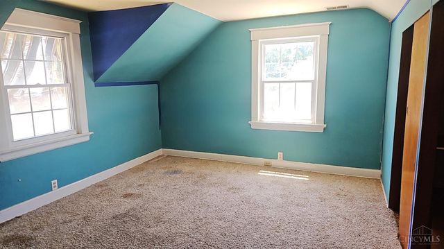 208 Bank Avenue, St Bernard, OH 45217