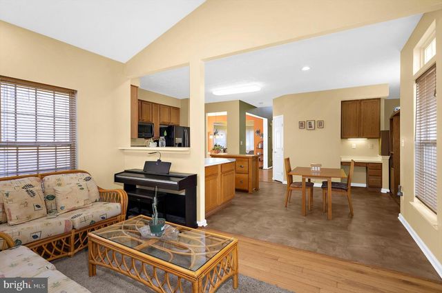 219 MALL RD, Glen Burnie, MD 21061