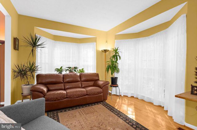 219 MALL RD, Glen Burnie, MD 21061