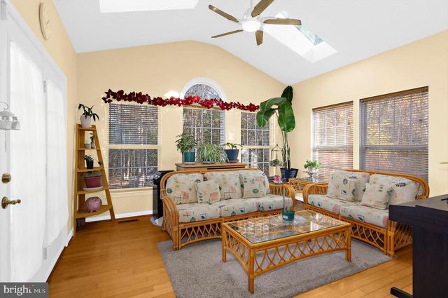 219 MALL RD, Glen Burnie, MD 21061