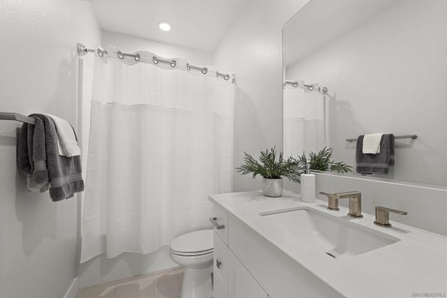 624 Pelion, Lake Forest, CA 92630