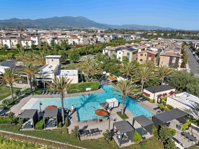 624 Pelion, Lake Forest, CA 92630