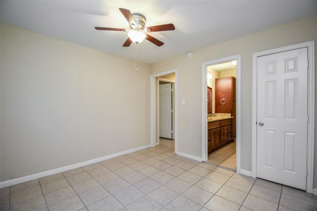 6430 Saxet Street, Houston, TX 77055