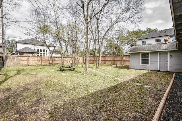 6430 Saxet Street, Houston, TX 77055