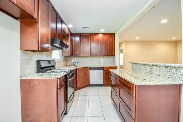 6430 Saxet Street, Houston, TX 77055