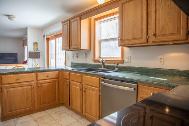 55 Second Street, Port Kent, NY 12975