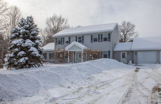 55 Second Street, Port Kent, NY 12975