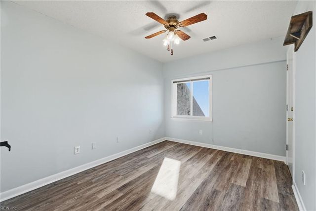 224 N First ST, Hampton, VA 23664