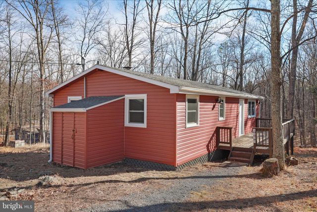 1127 AUDUBON RD, Hedgesville, WV 25427