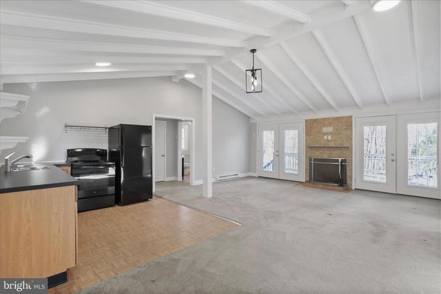 1127 AUDUBON RD, Hedgesville, WV 25427