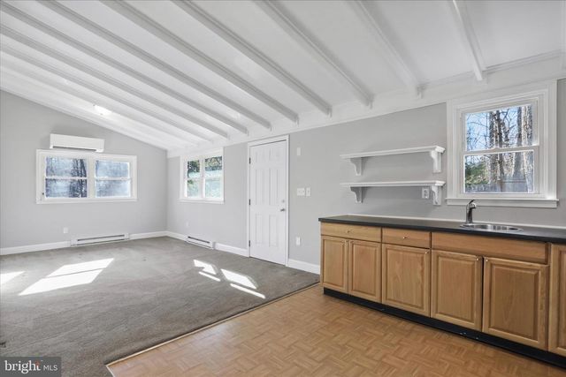 1127 AUDUBON RD, Hedgesville, WV 25427