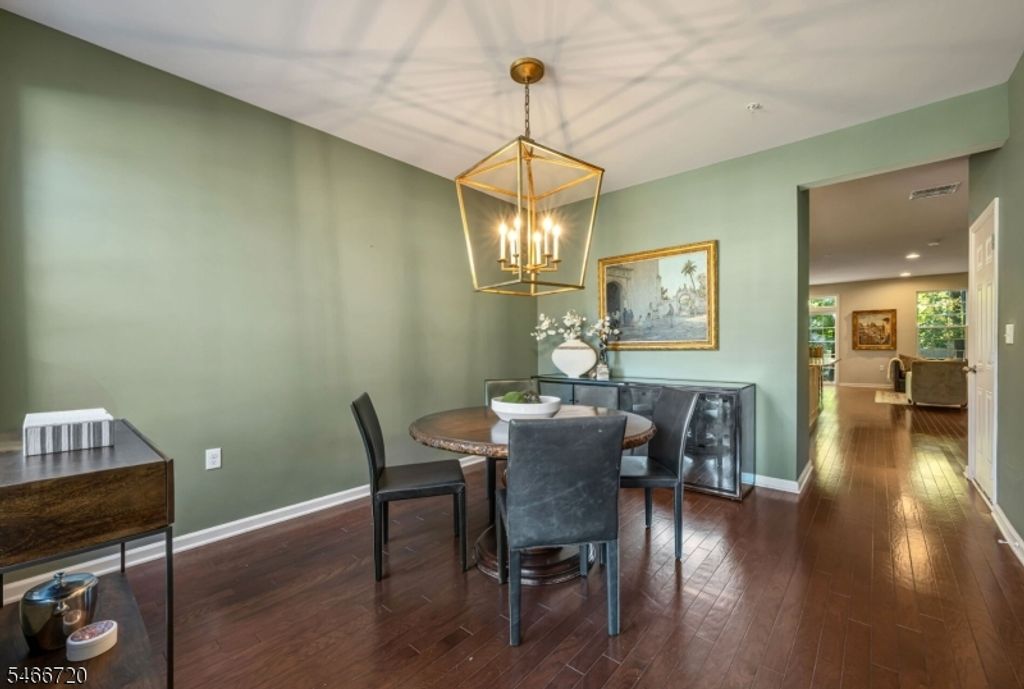 16 Pineview Dr 202, Waldwick Boro, NJ 07463 — photo 4