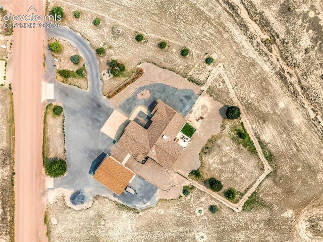 1165 S Oakleaf Drive, Pueblo West, CO 81007