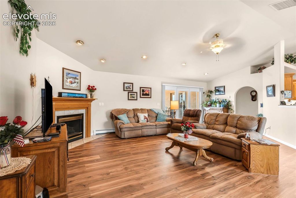 1165 S Oakleaf Drive, Pueblo West, CO 81007 — photo 3