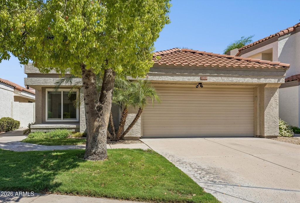 12005 N 40TH Way, Phoenix, AZ 85028 — photo 2