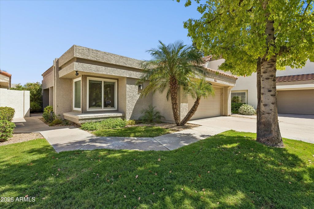 12005 N 40TH Way, Phoenix, AZ 85028 — photo 3