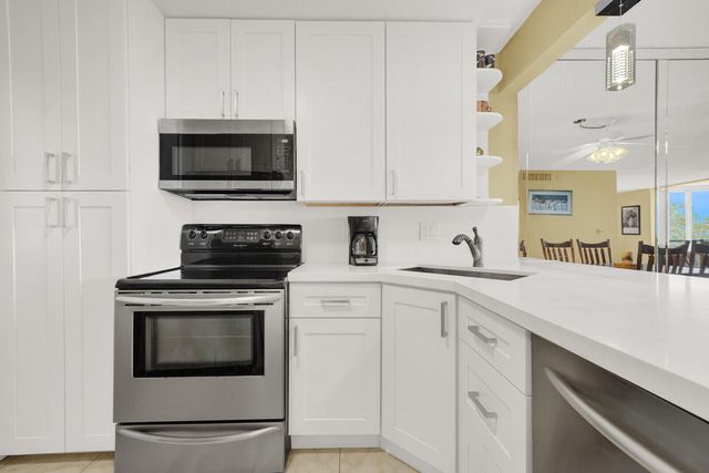 6461 NW 2nd Avenue 509, Boca Raton, FL 33487
