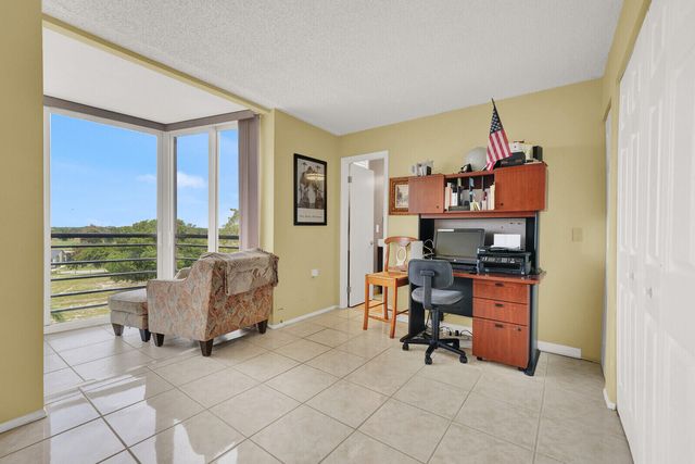 6461 NW 2nd Avenue 509, Boca Raton, FL 33487