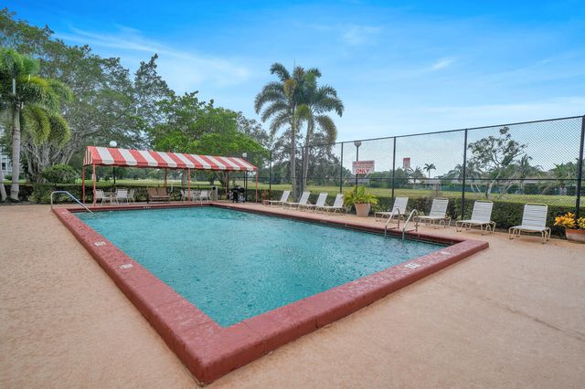 6461 NW 2nd Avenue 509, Boca Raton, FL 33487