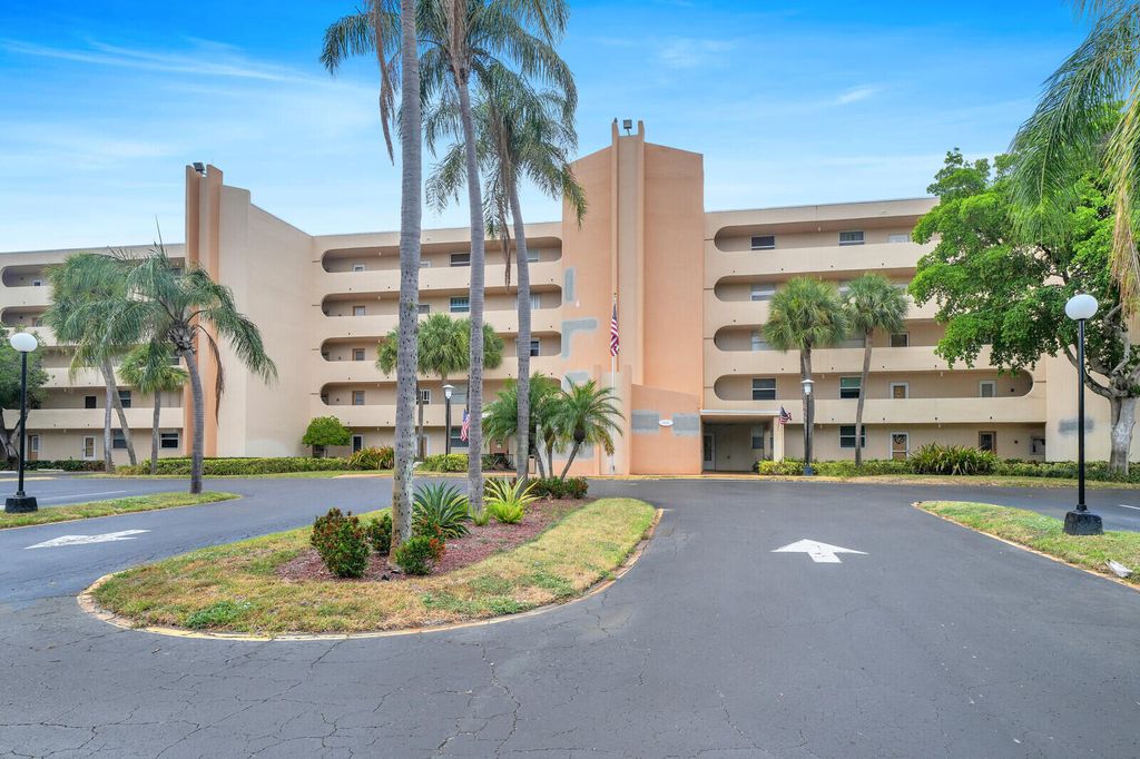 6461 NW 2nd Avenue 509, Boca Raton, FL 33487
