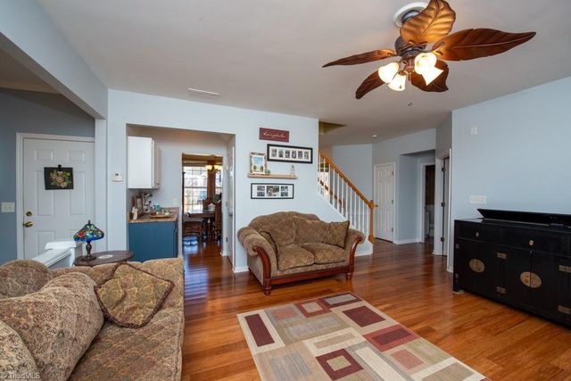 4555 Fairport Court, High Point, NC 27265