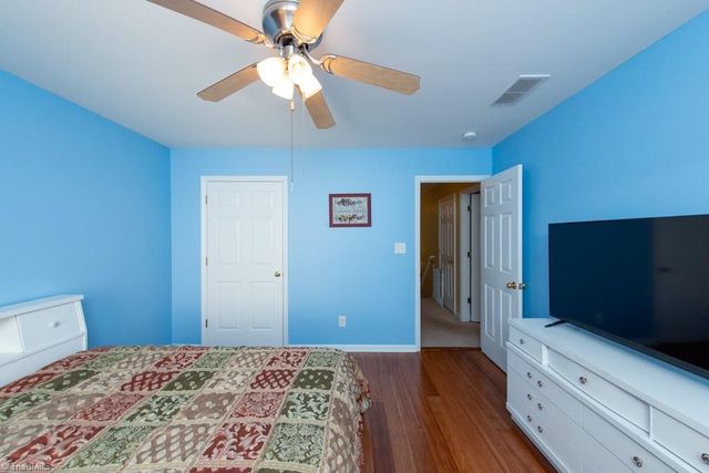 4555 Fairport Court, High Point, NC 27265