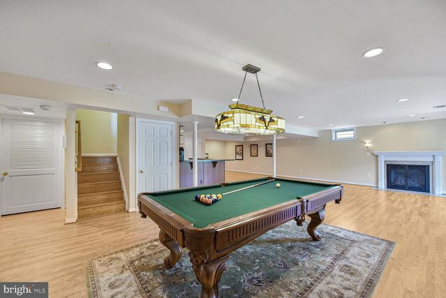 25944 DONOVAN DR, Chantilly, VA 20152