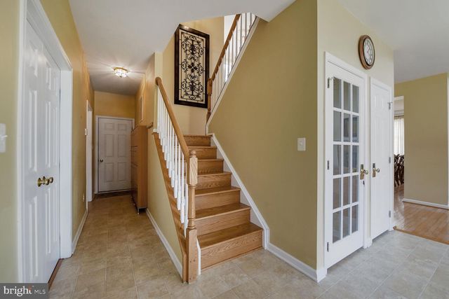 25944 DONOVAN DR, Chantilly, VA 20152