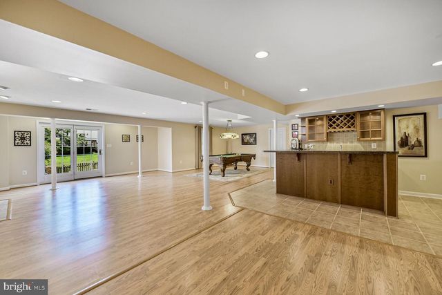 25944 DONOVAN DR, Chantilly, VA 20152