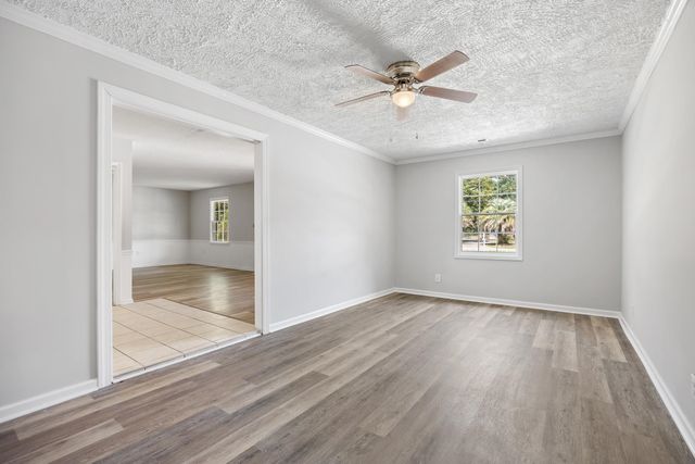 7515 Sandy Pines Ln., Myrtle Beach, SC 29588