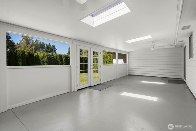 16821 19th Avenue SW, Normandy Park, WA 98166