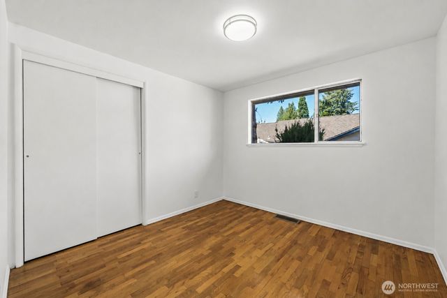 16821 19th Avenue SW, Normandy Park, WA 98166