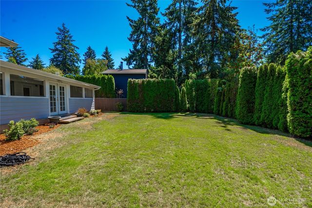 16821 19th Avenue SW, Normandy Park, WA 98166
