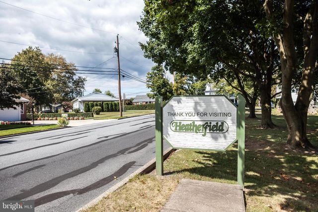 548 LOPAX RD, Harrisburg, PA 17112