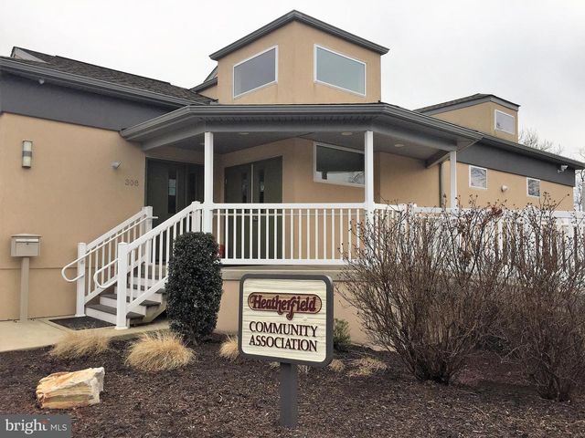 548 LOPAX RD, Harrisburg, PA 17112