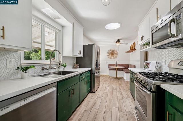 1243 Davis Ave., Concord, CA 94518
